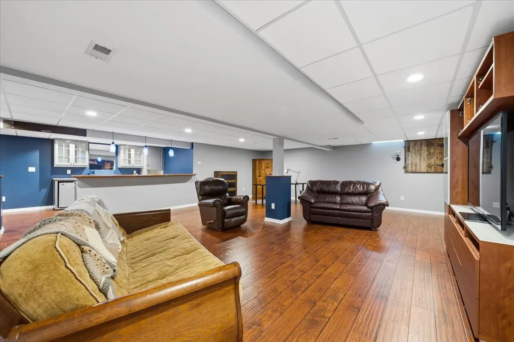 6553 Lindsey Road China Township MI 48054