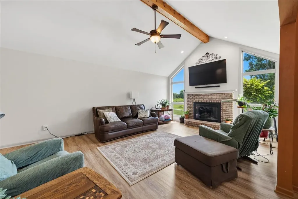 6553 Lindsey Road China Township MI 48054