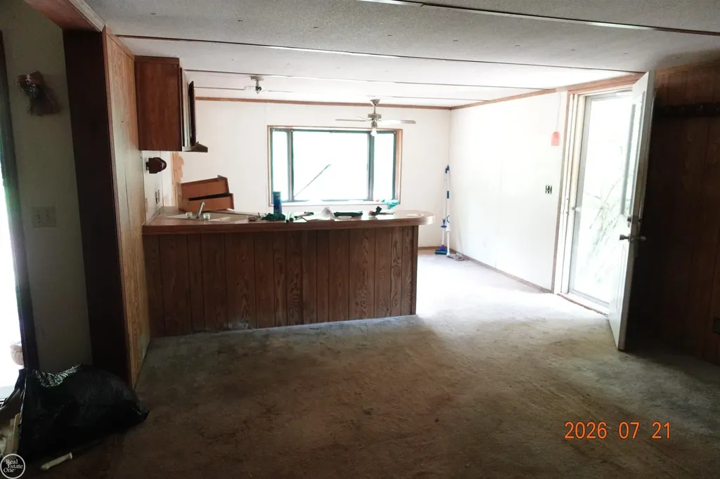 3143 N Harrison Avenue Harrison City MI 48625