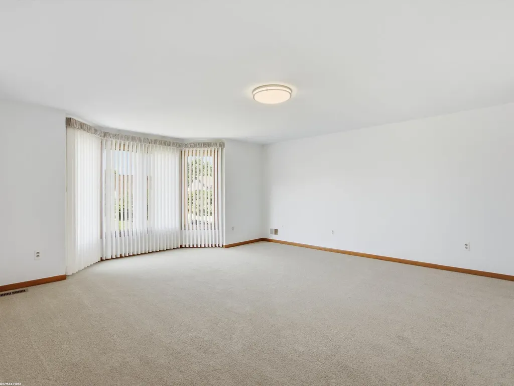 16730 Tower Drive Macomb Township MI 48044