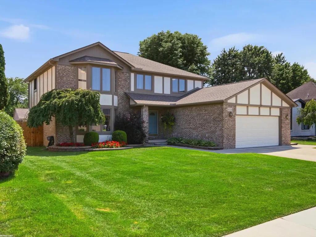 16730 Tower Drive Macomb Township MI 48044