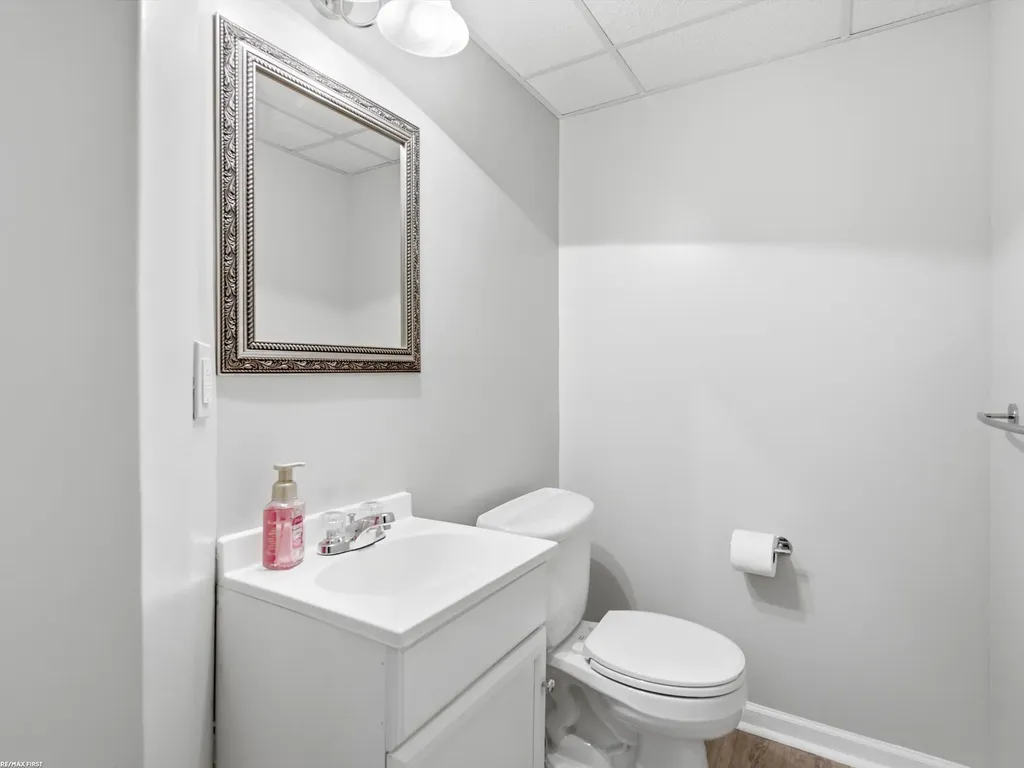 16730 Tower Drive Macomb Township MI 48044