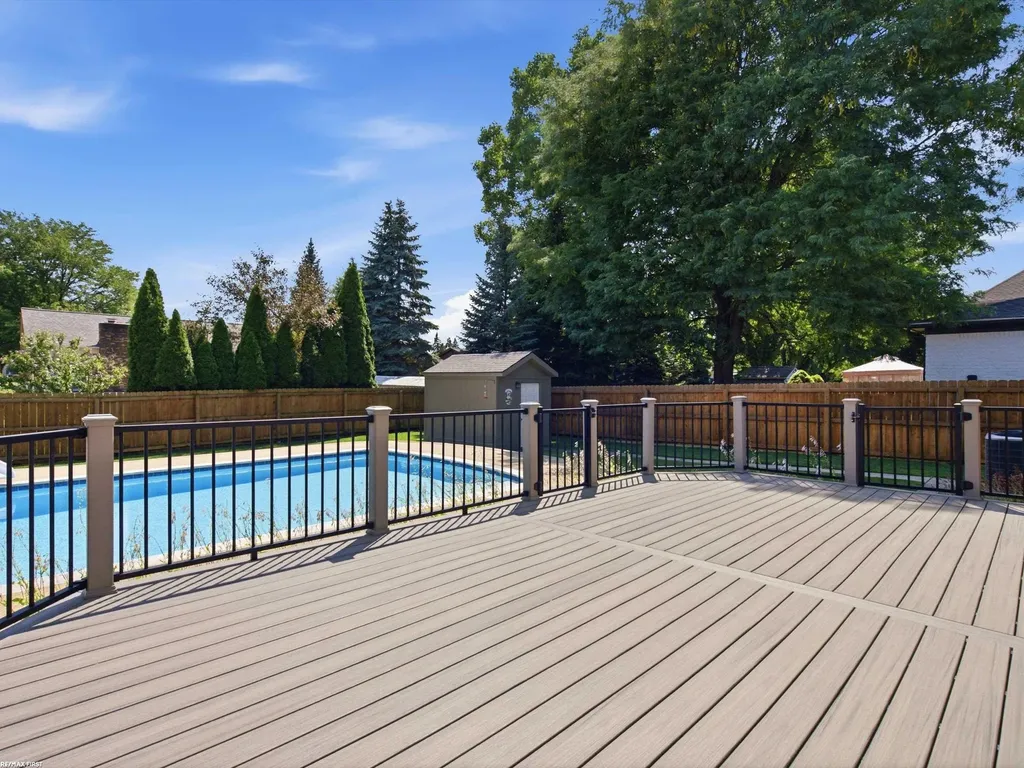 16730 Tower Drive Macomb Township MI 48044