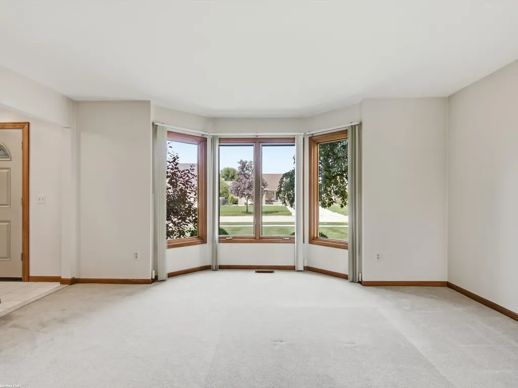 16730 Tower Drive Macomb Township MI 48044