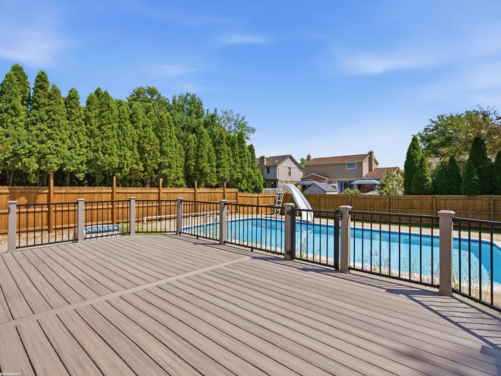 16730 Tower Drive Macomb Township MI 48044