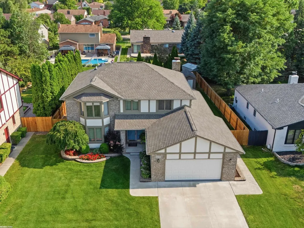 16730 Tower Drive Macomb Township MI 48044