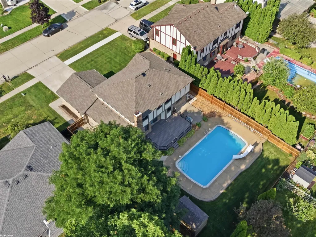 16730 Tower Drive Macomb Township MI 48044
