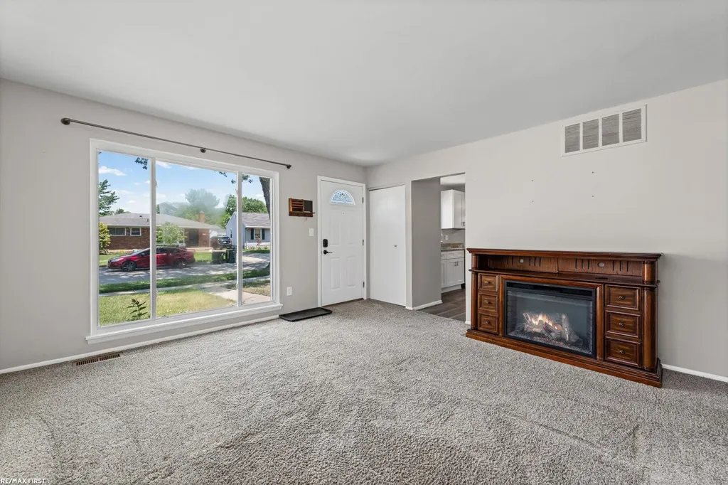 23112 Detour Street Macomb Township MI 48082