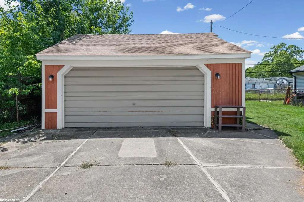 23112 Detour Street Macomb Township MI 48082