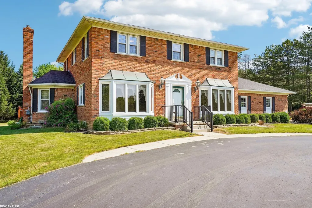 1405 Mckail Road Leonard Village MI 48367