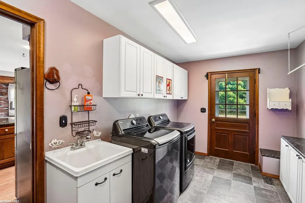 1405 Mckail Road Leonard Village MI 48367