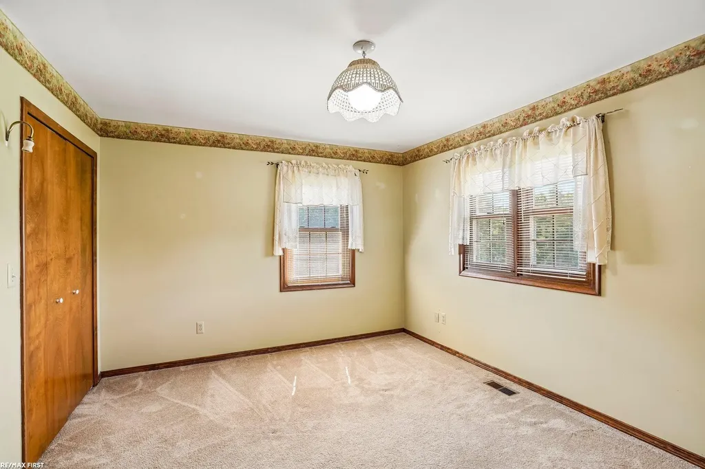 1405 Mckail Road Leonard Village MI 48367
