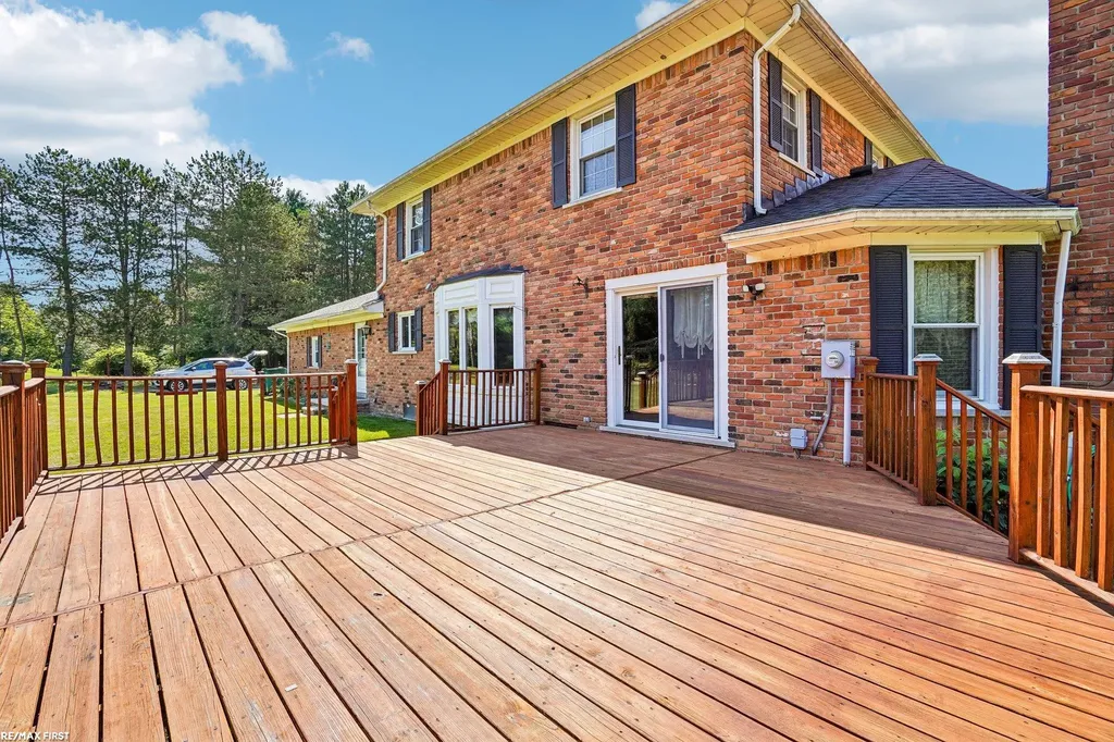1405 Mckail Road Leonard Village MI 48367