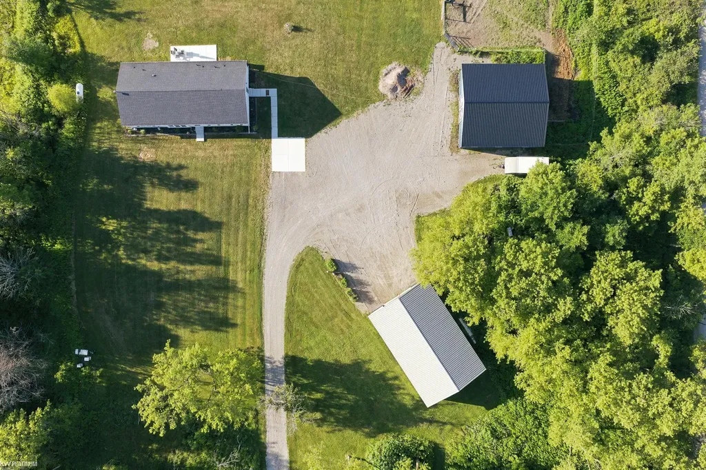 9638 Sparling Road Wales Township MI 48027