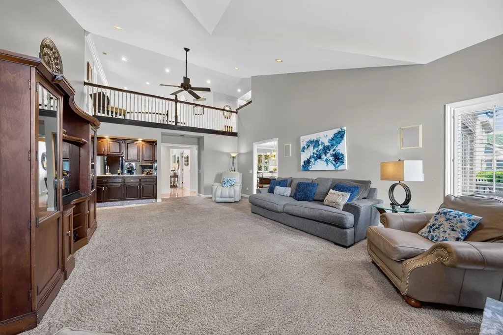 8893 Chestnut Run Drive Shelby Charter Township MI 48317