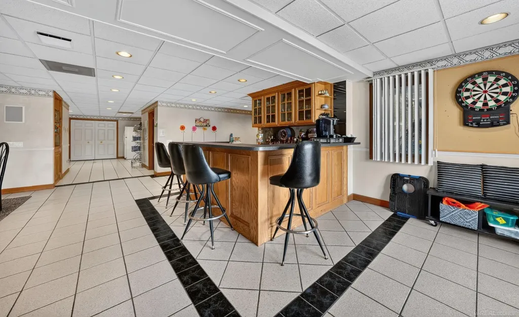 8893 Chestnut Run Drive Shelby Charter Township MI 48317