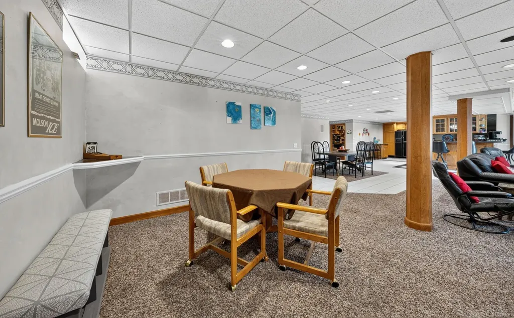 8893 Chestnut Run Drive Shelby Charter Township MI 48317