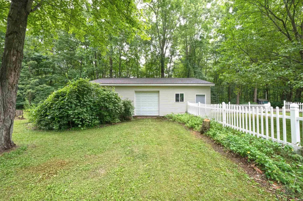 8501 Morrow Road Clay Township MI 48001