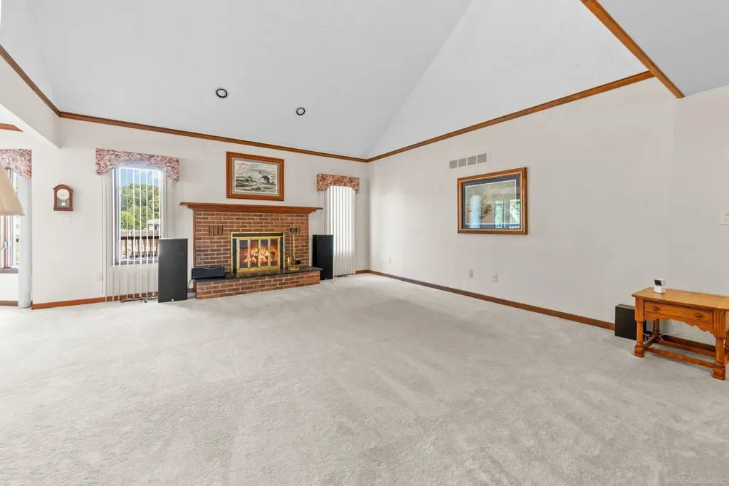 48055 Mallard Drive Chesterfield Township MI 48047