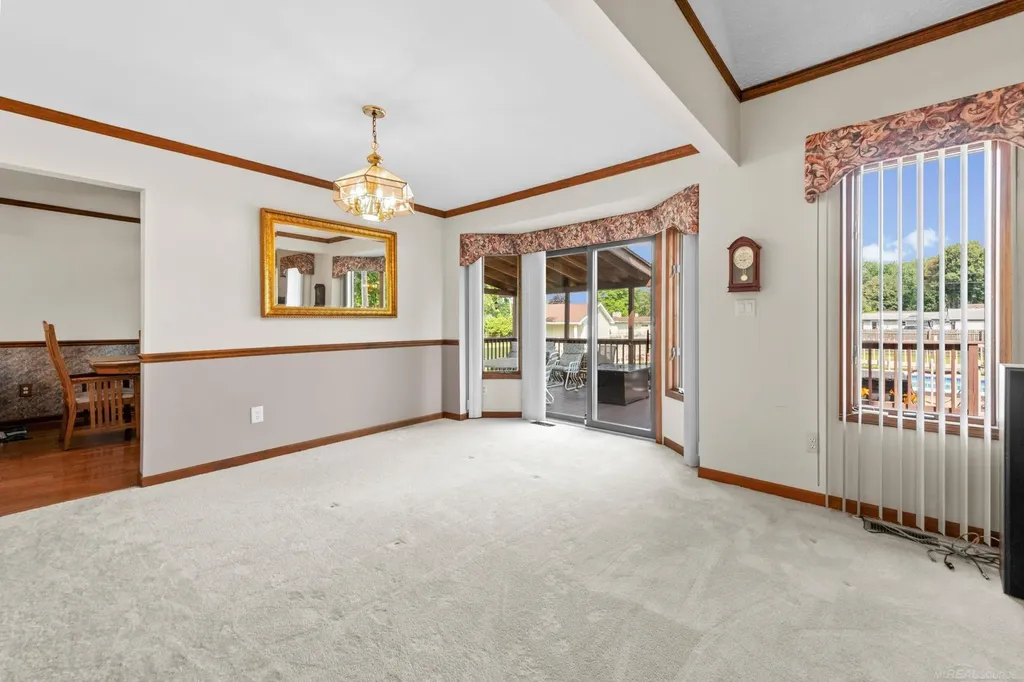 48055 Mallard Drive Chesterfield Township MI 48047