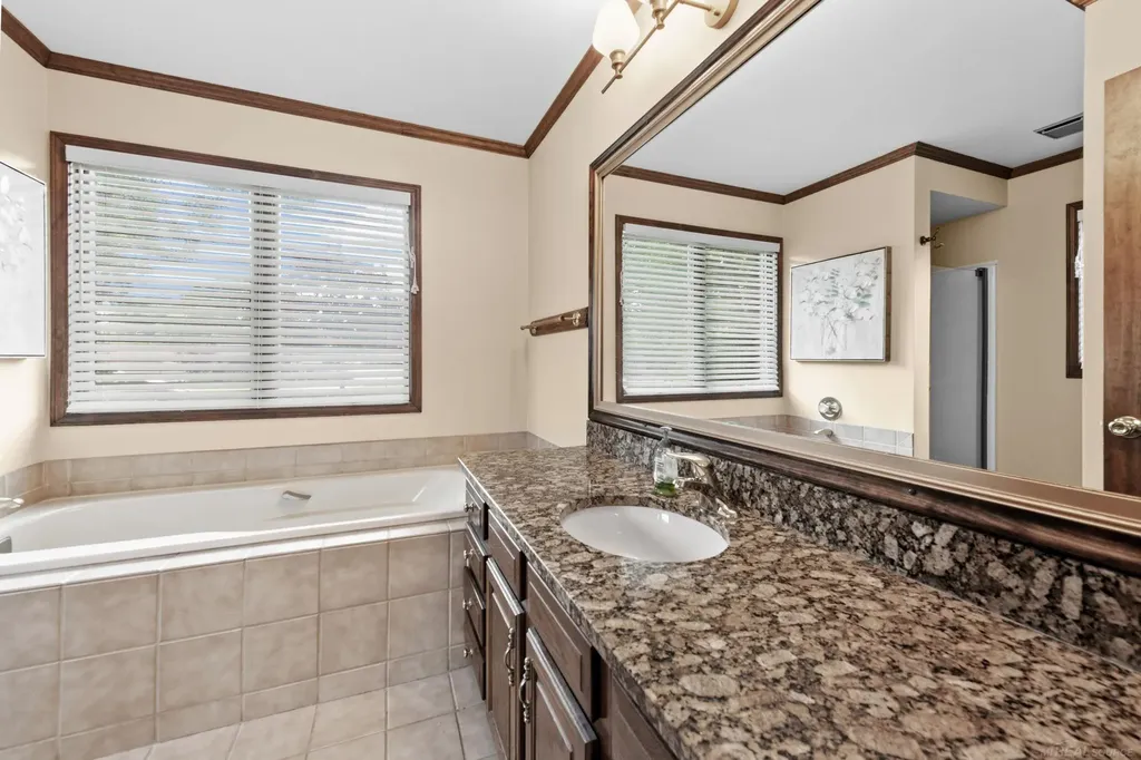 48055 Mallard Drive Chesterfield Township MI 48047