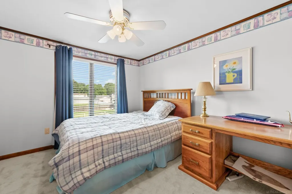 48055 Mallard Drive Chesterfield Township MI 48047