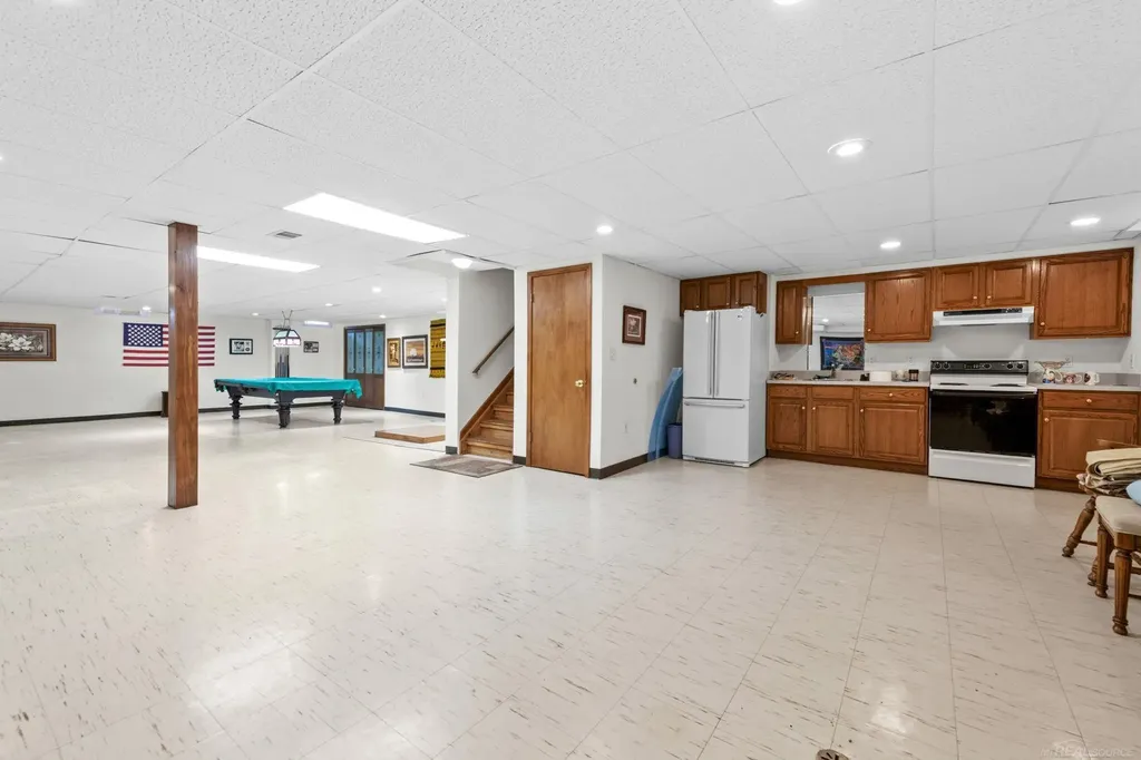 48055 Mallard Drive Chesterfield Township MI 48047