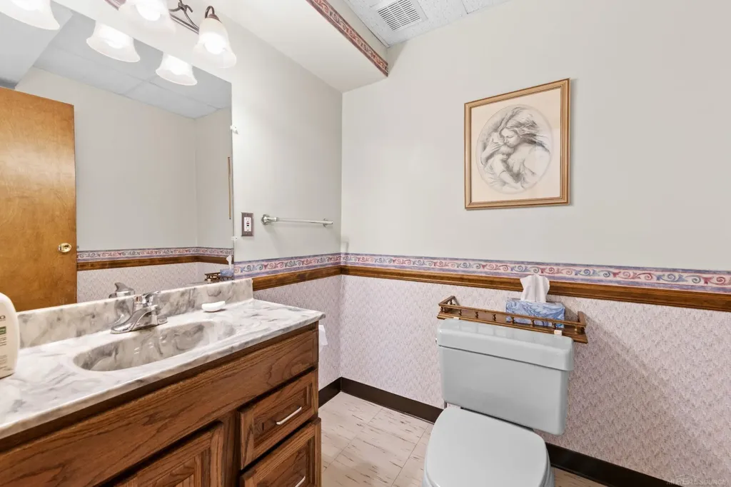 48055 Mallard Drive Chesterfield Township MI 48047