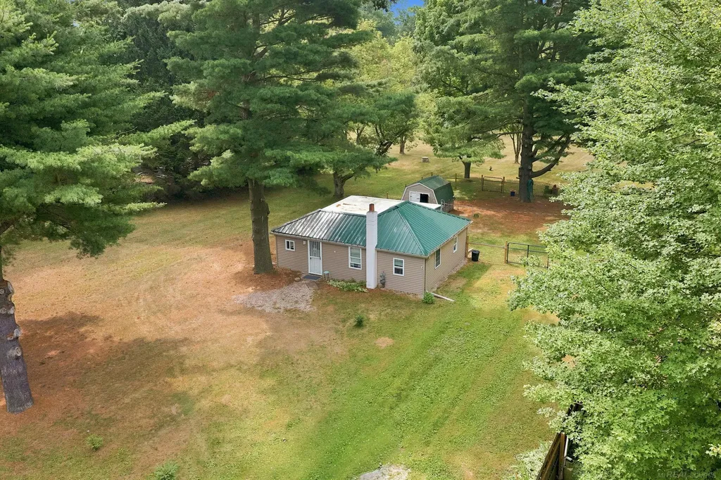 6914 Weber Dr. Drive Sanilac Township MI 48469
