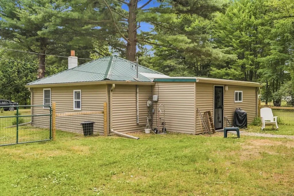 6914 Weber Dr. Drive Sanilac Township MI 48469
