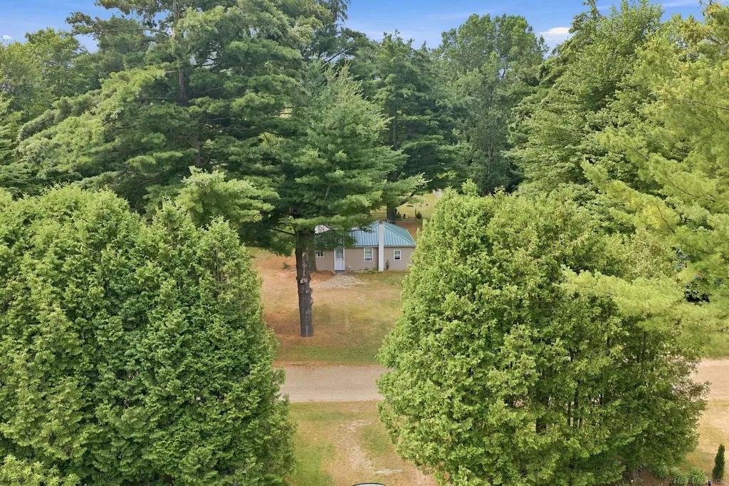 6914 Weber Dr. Drive Sanilac Township MI 48469