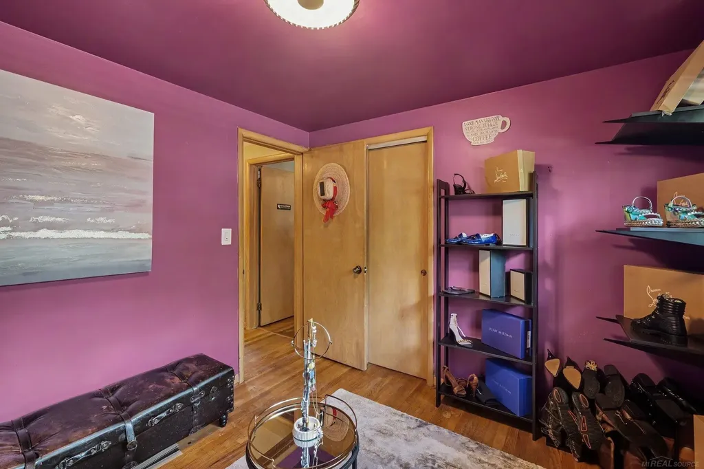 392 Cambridge Drive Mt. Clemens City MI 48043