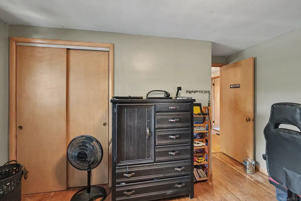 392 Cambridge Drive Mt. Clemens City MI 48043