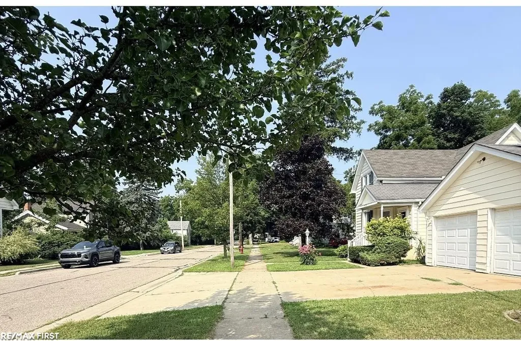 35331 Churchill Street Richmond City MI 48062