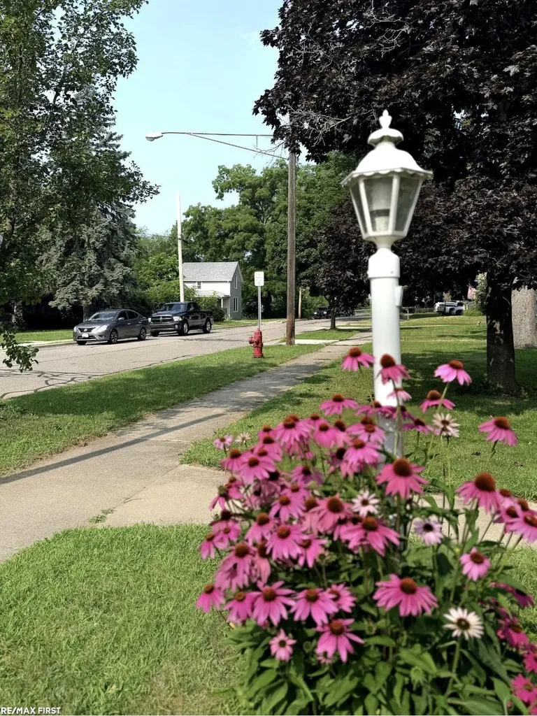 35331 Churchill Street Richmond City MI 48062