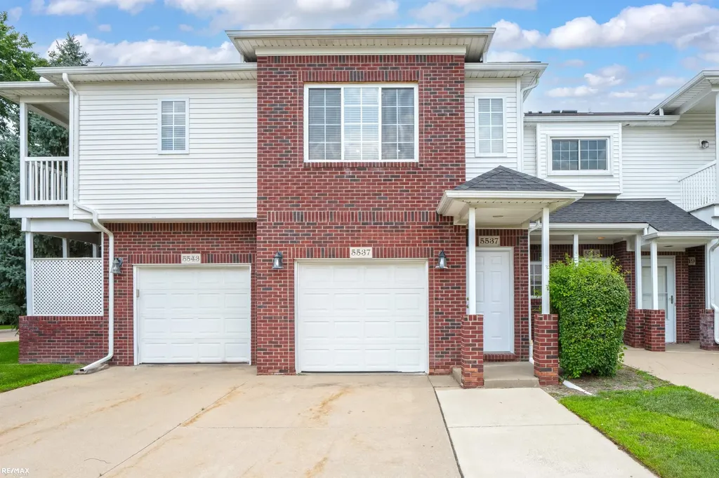 5537 Acorn Lane Sterling Heights City MI 48314