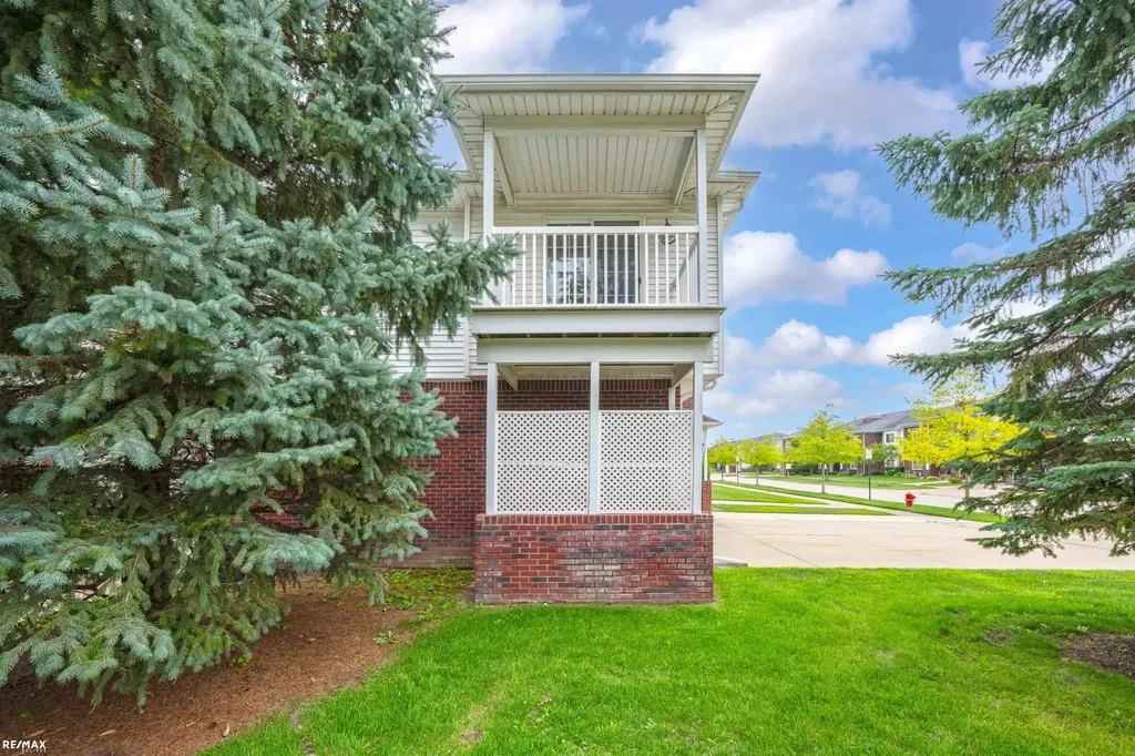 5537 Acorn Lane Sterling Heights City MI 48314