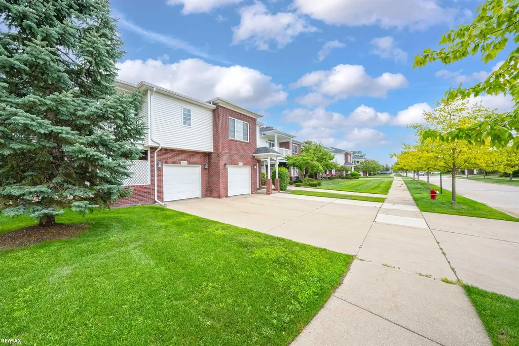 5537 Acorn Lane Sterling Heights City MI 48314