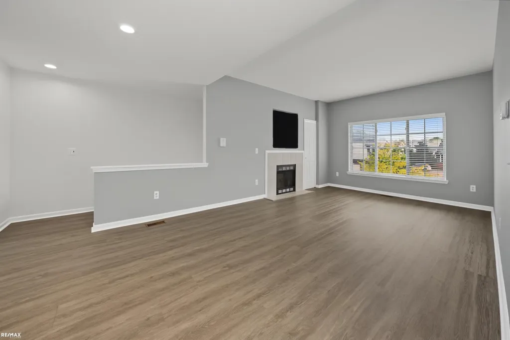 5537 Acorn Lane Sterling Heights City MI 48314