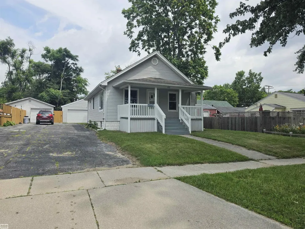 1511 Minnie Street Port Huron City MI 48060
