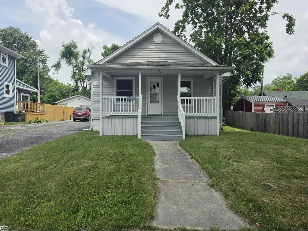 1511 Minnie Street Port Huron City MI 48060