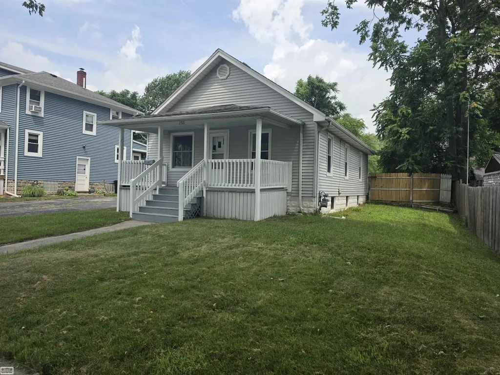 1511 Minnie Street Port Huron City MI 48060