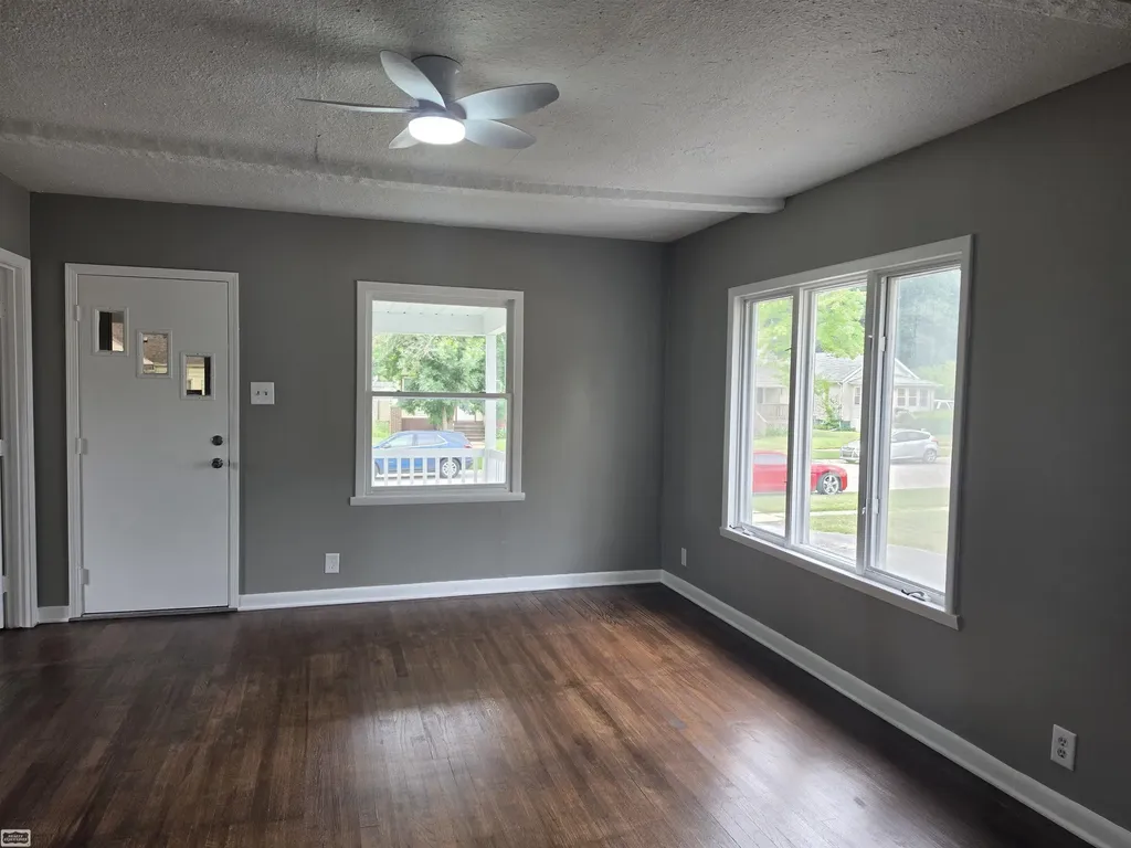 1511 Minnie Street Port Huron City MI 48060