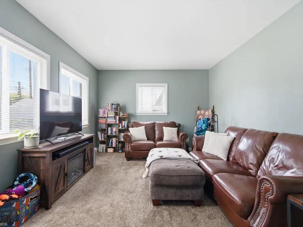 21626 Bon Heur Street St. Clair Shores City MI 48081