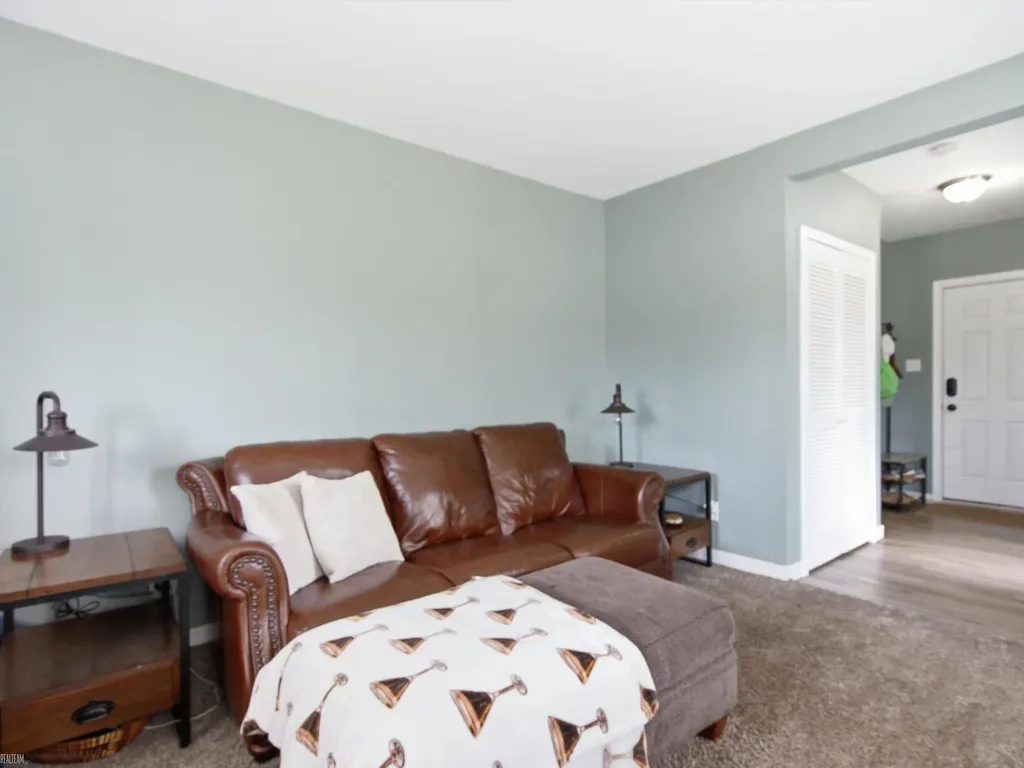 21626 Bon Heur Street St. Clair Shores City MI 48081