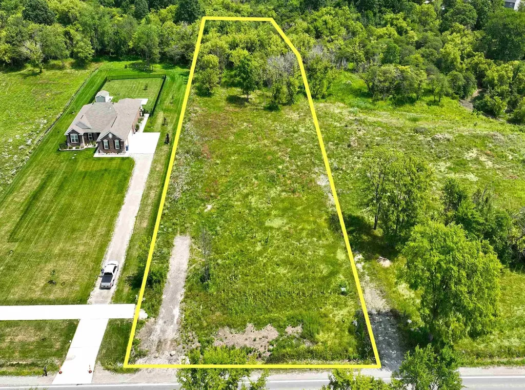54654 Washington Street Chesterfield Township MI 48047