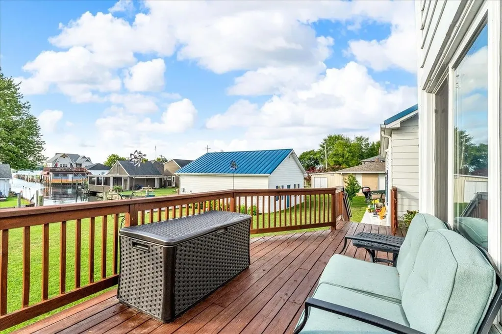 1748 Saint Clair River Drive Algonac City MI 48001