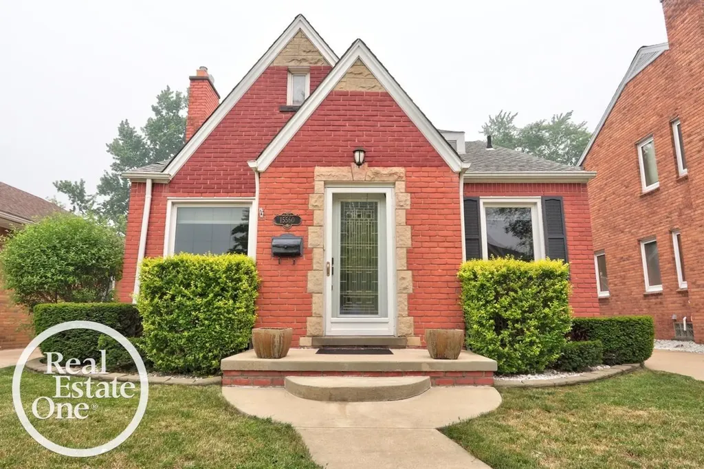 15560 Mclain Avenue Allen Park City MI 48101