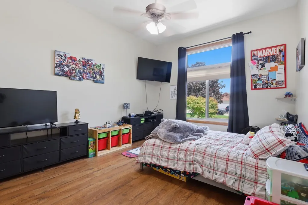 47641 Beacon Square Drive Macomb Township MI 48044