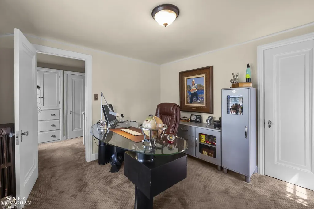 245 Ridgemont Road Grosse Pointe Farms City MI 48236